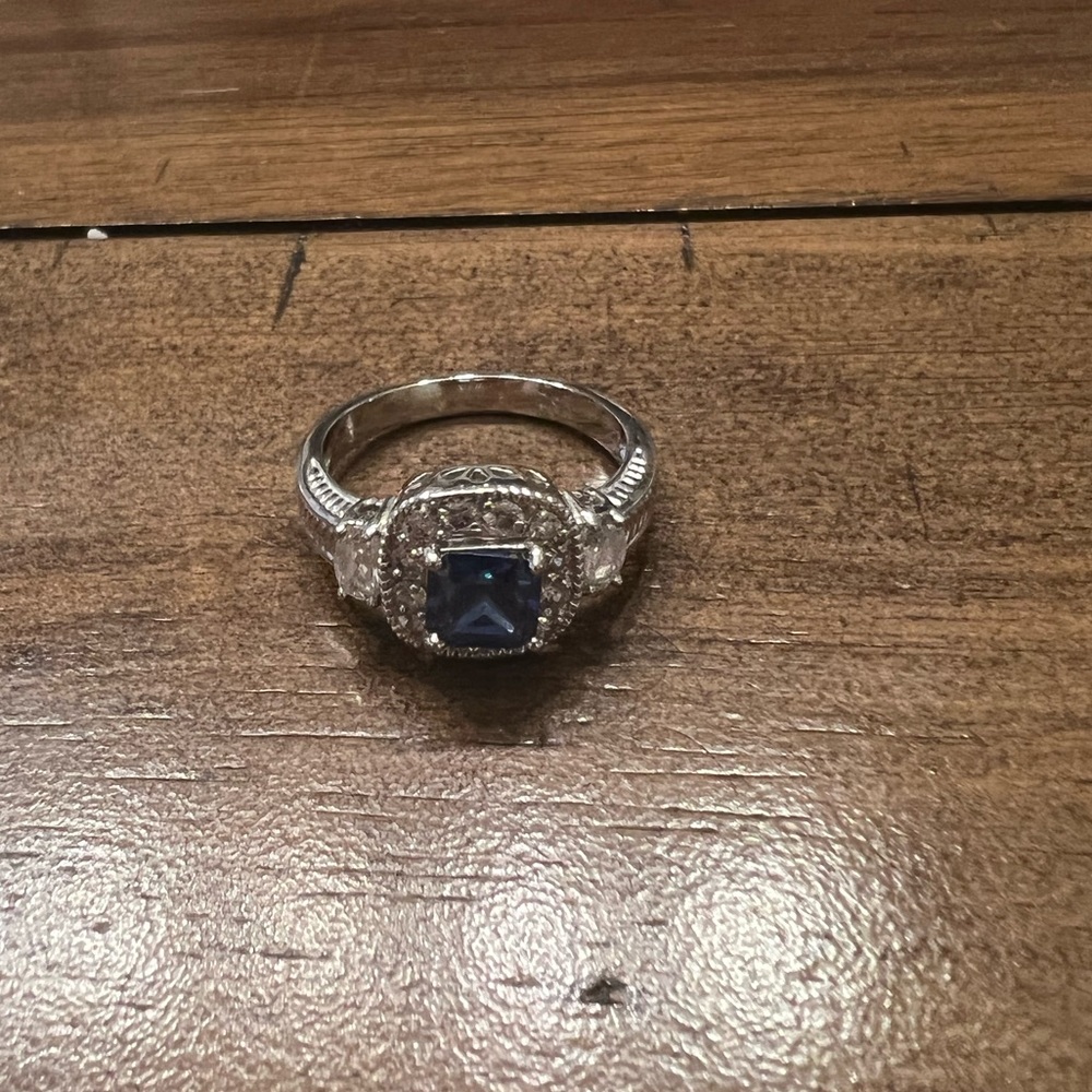 Sterling sliver blue rhinestone ring